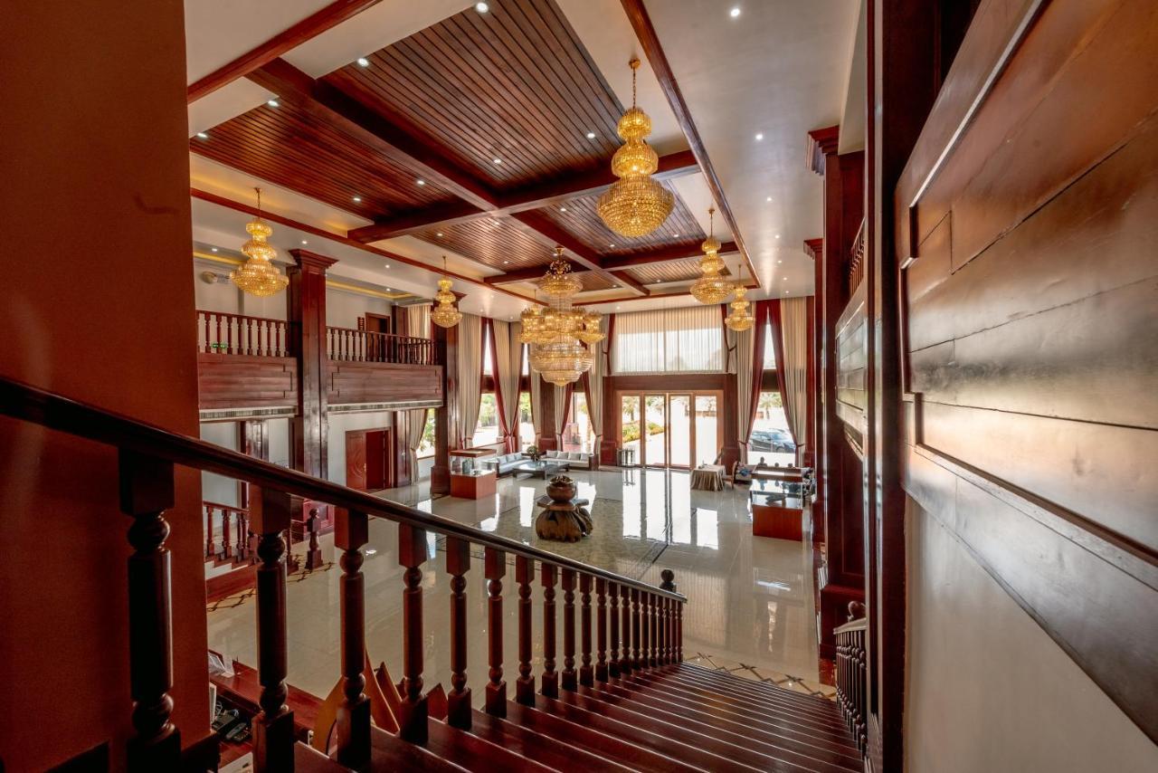 36แมเนอร์ อินเตอร์เนชั่นแนล สปอร์ต โฮเต็ล Hotel เวียงจันทน์ ภายนอก รูปภาพ