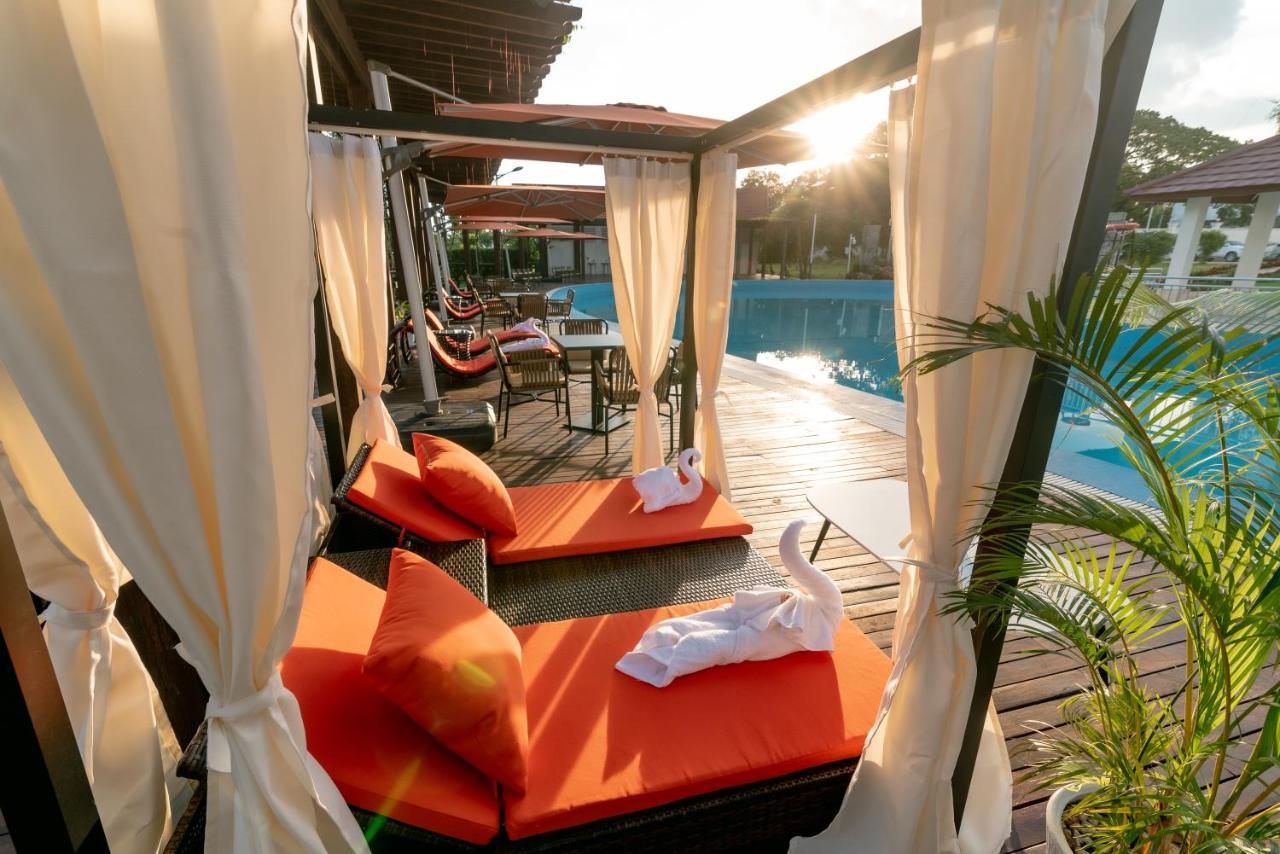 36แมเนอร์ อินเตอร์เนชั่นแนล สปอร์ต โฮเต็ล Hotel เวียงจันทน์ ภายนอก รูปภาพ